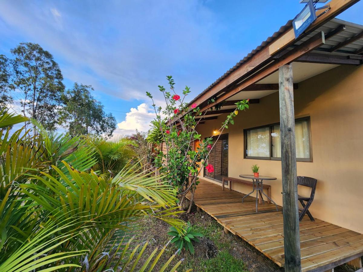 Cabanas Kainga Hanga Roa Exterior foto
